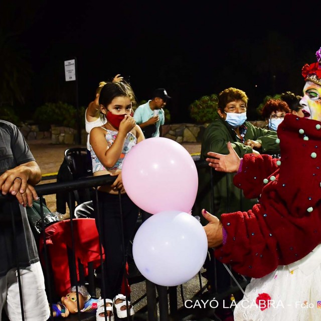 desfile 084